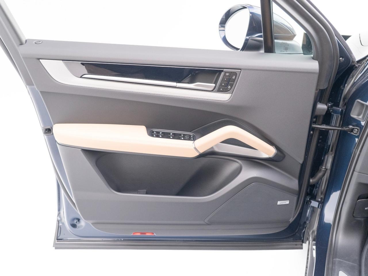 2026 Porsche Cayenne Pompano Beach FL