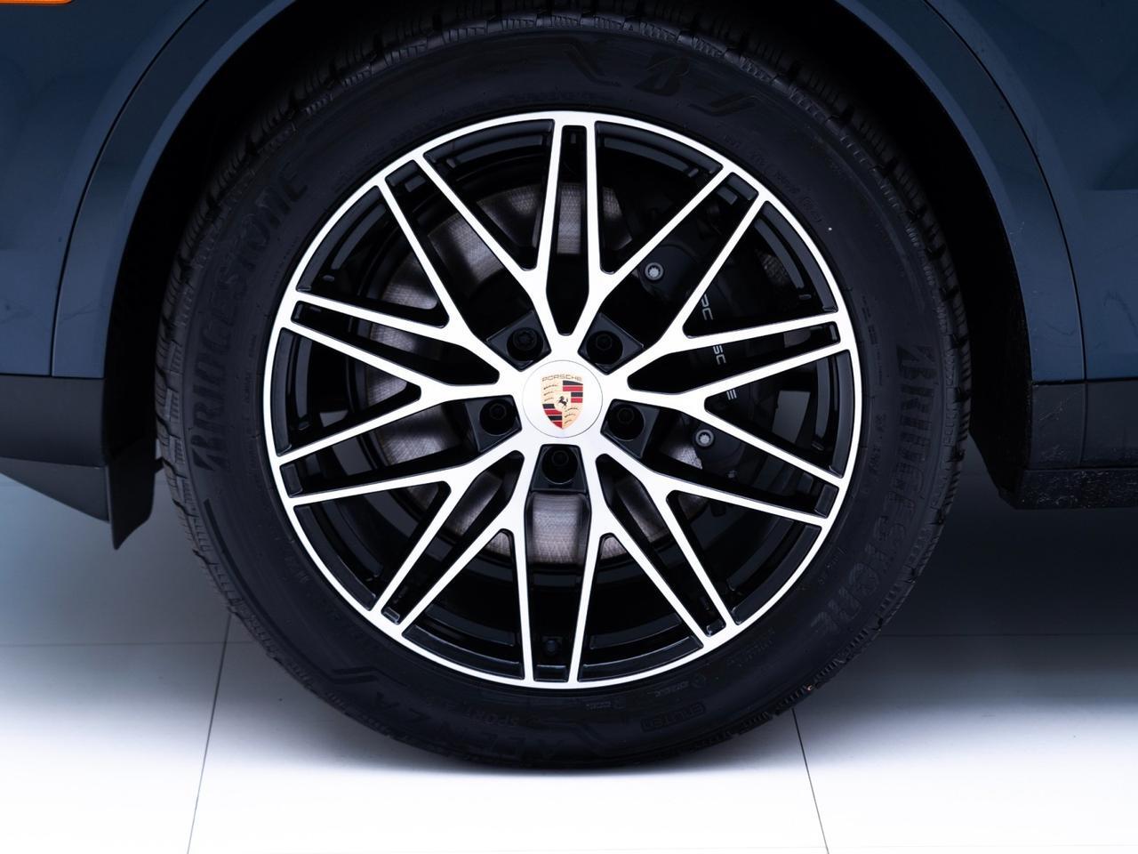 2026 Porsche Cayenne Pompano Beach FL