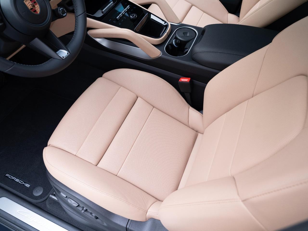 2026 Porsche Cayenne Pompano Beach FL