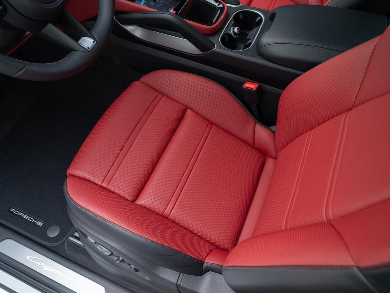 2026 Porsche Cayenne Pompano Beach FL