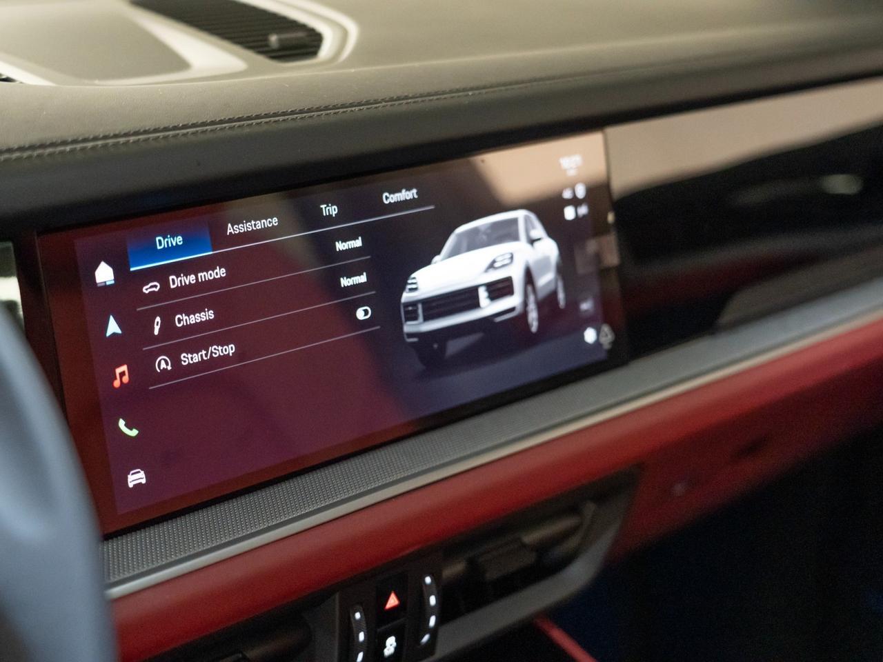 2026 Porsche Cayenne Pompano Beach FL
