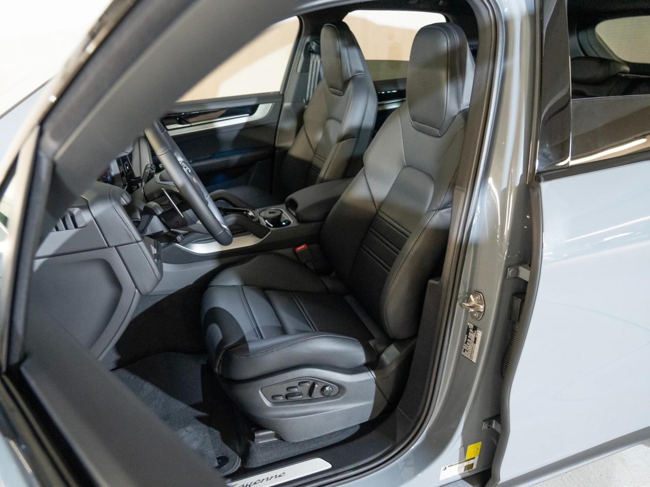 2026 Porsche Cayenne Pompano Beach FL