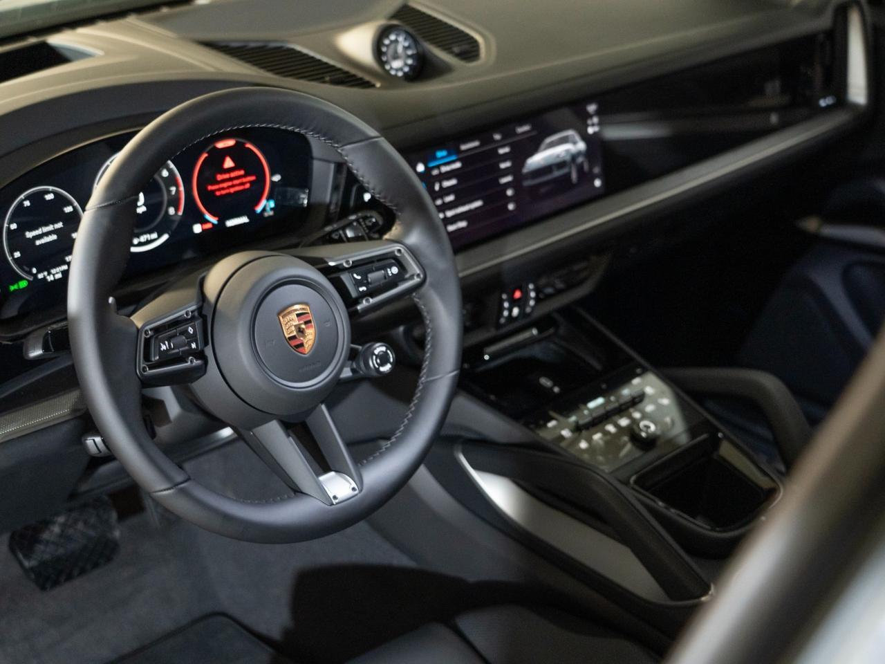 2026 Porsche Cayenne Pompano Beach FL