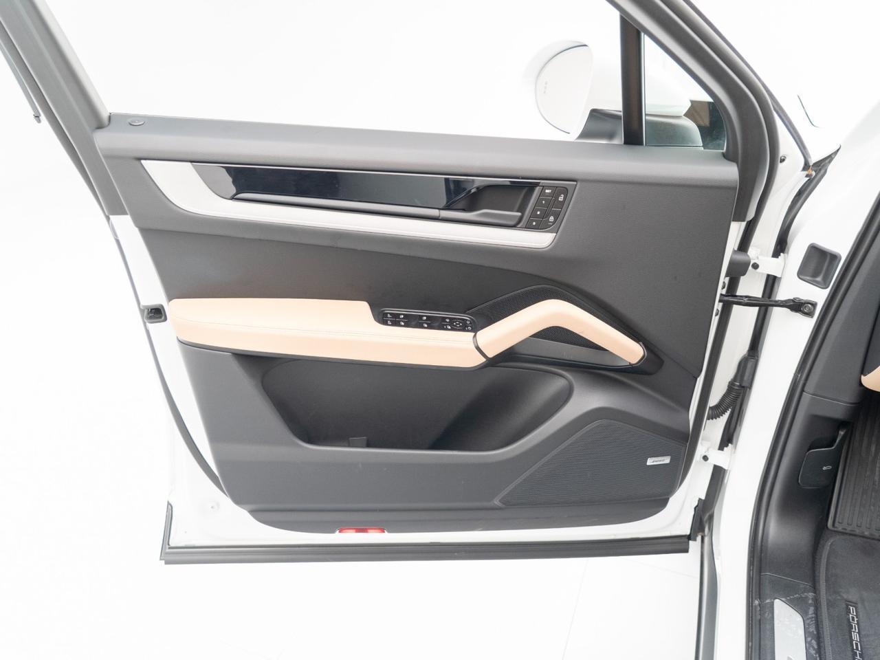 2026 Porsche Cayenne Pompano Beach FL