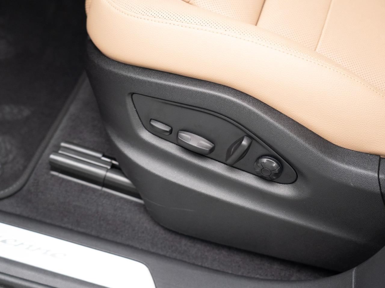 2026 Porsche Cayenne Pompano Beach FL