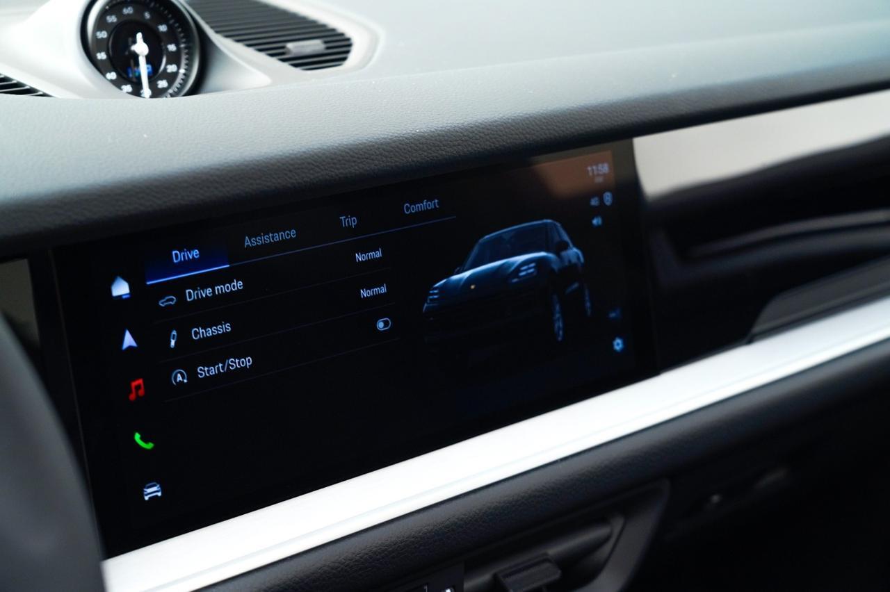 2026 Porsche Cayenne Pompano Beach FL