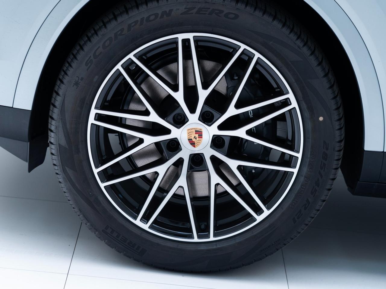 2026 Porsche Cayenne Pompano Beach FL