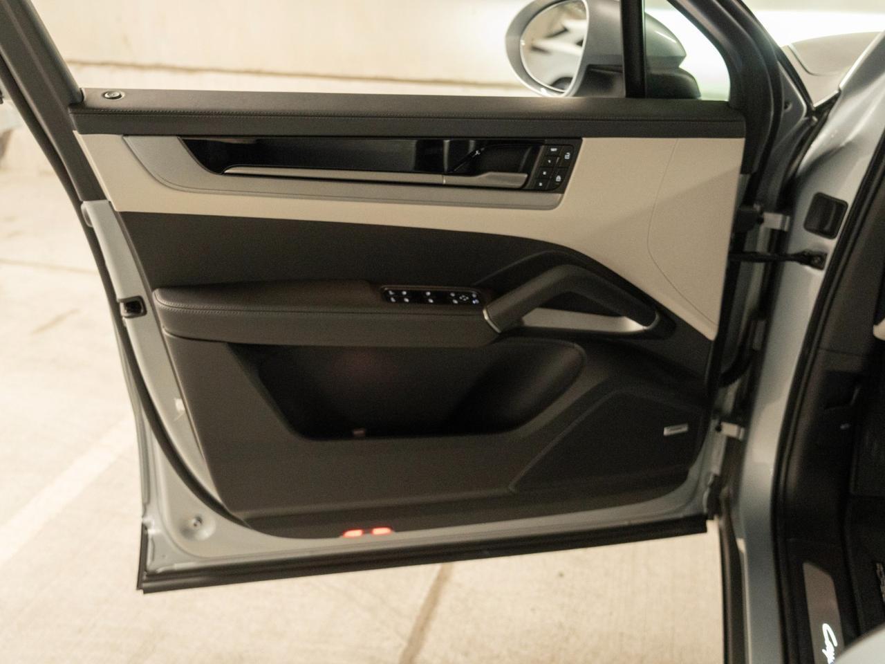 2026 Porsche Cayenne Pompano Beach FL
