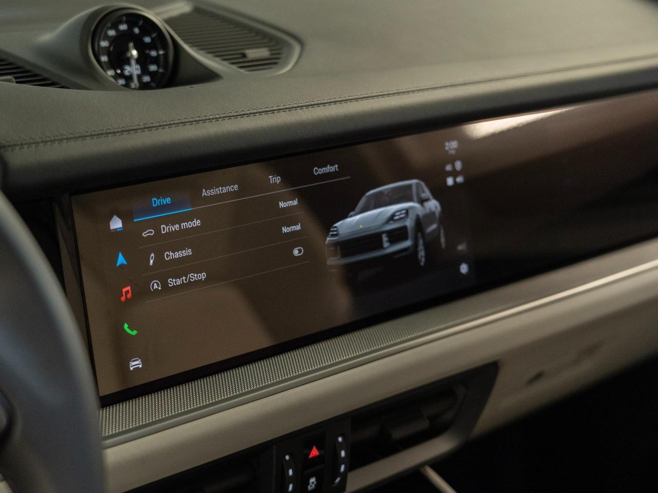 2026 Porsche Cayenne Pompano Beach FL