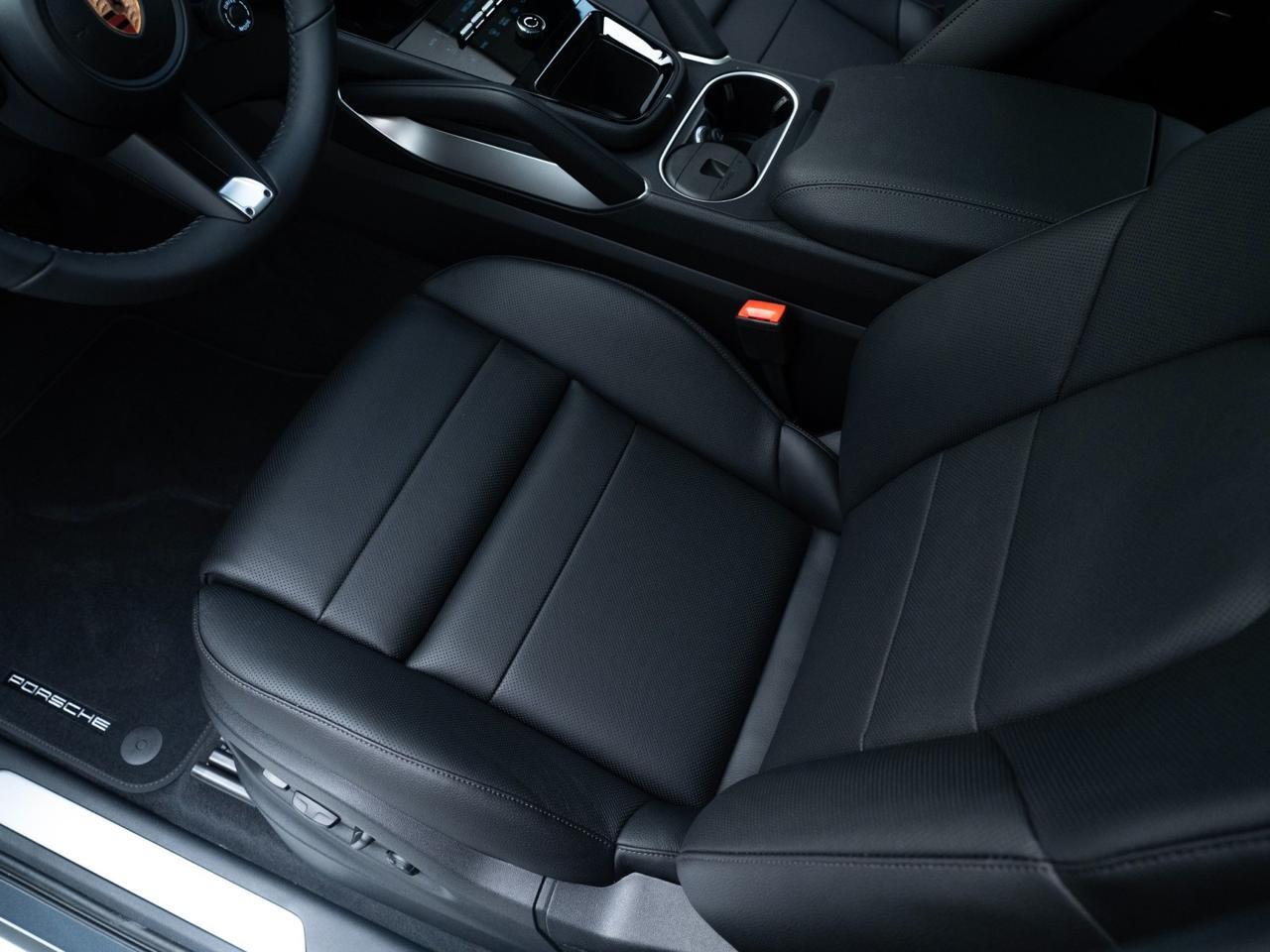 2026 Porsche Cayenne Pompano Beach FL