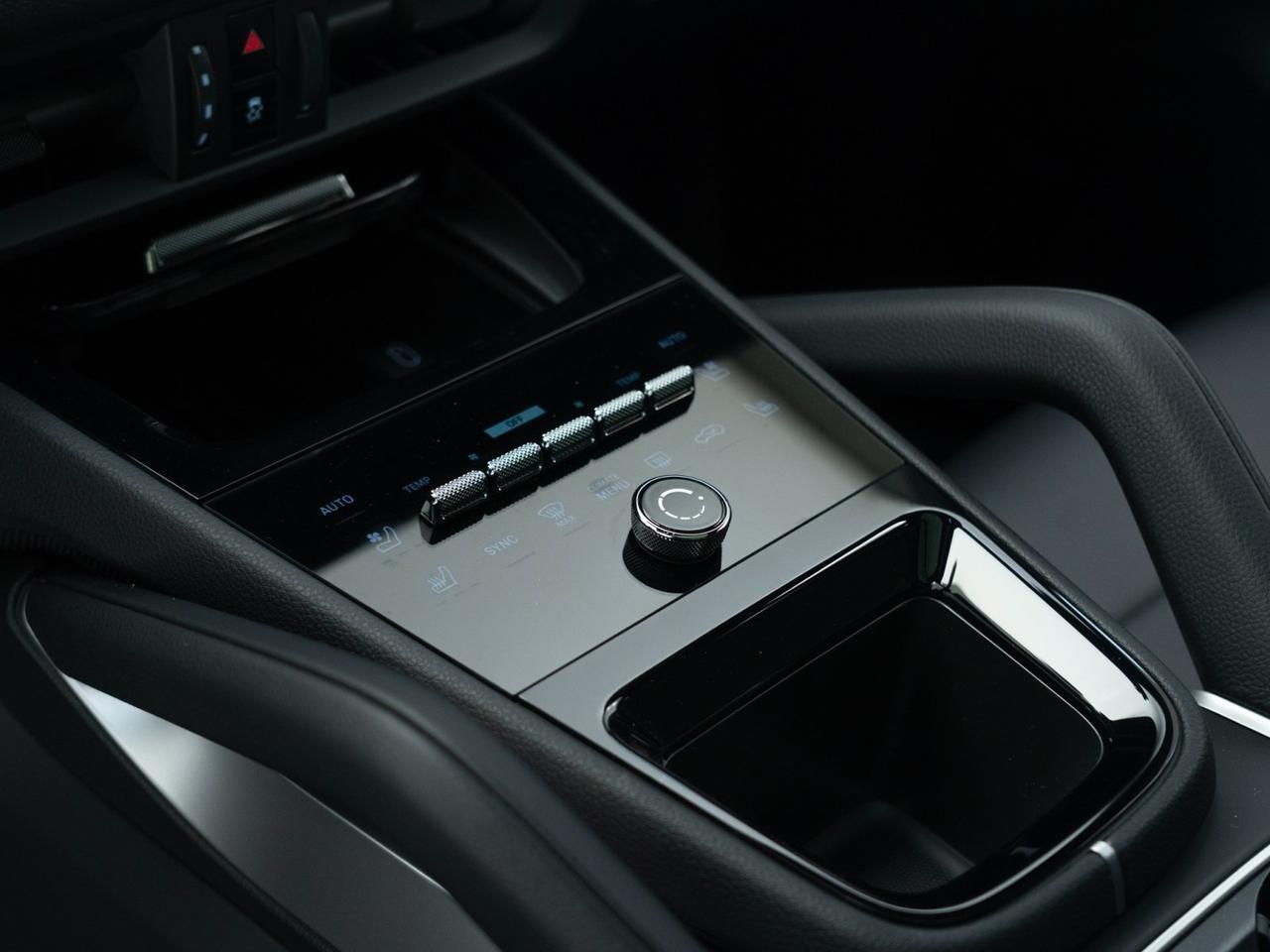 2026 Porsche Cayenne Pompano Beach FL