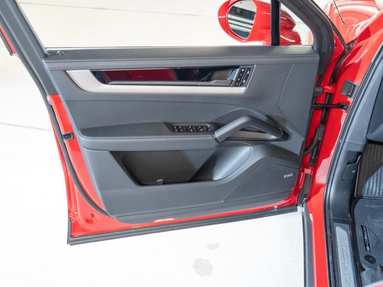 2026 Porsche Cayenne Pompano Beach FL