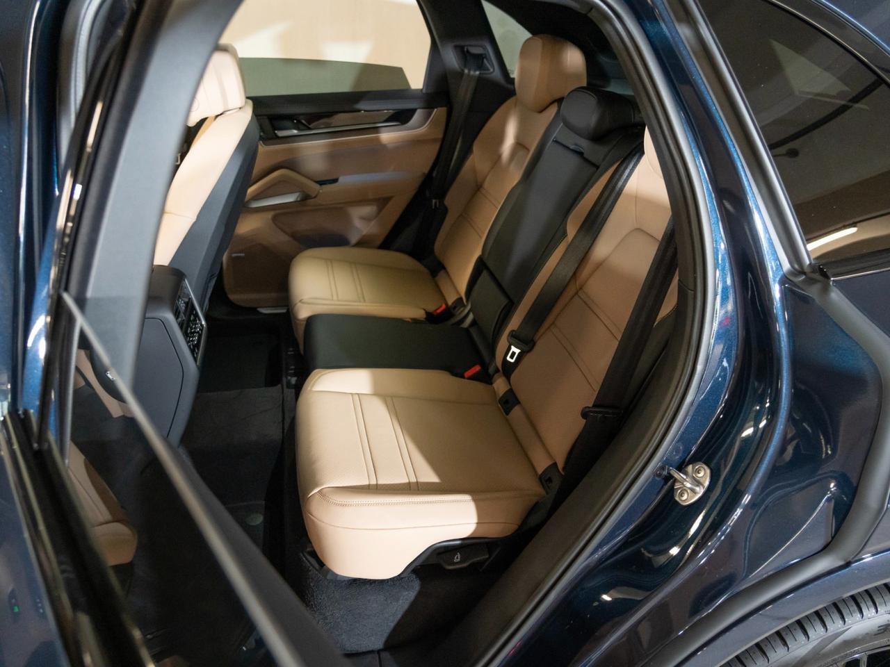 2026 Porsche Cayenne Pompano Beach FL