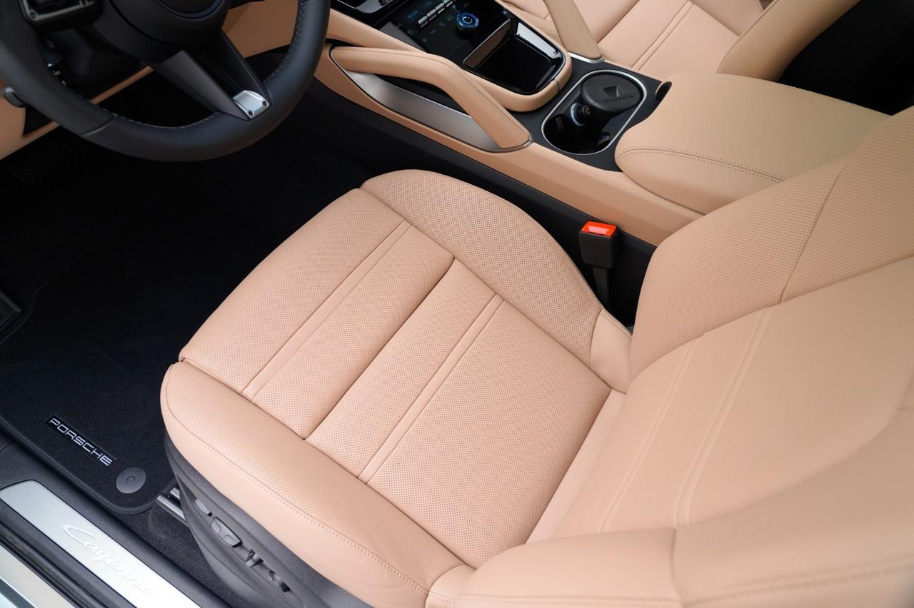 2026 Porsche Cayenne Pompano Beach FL