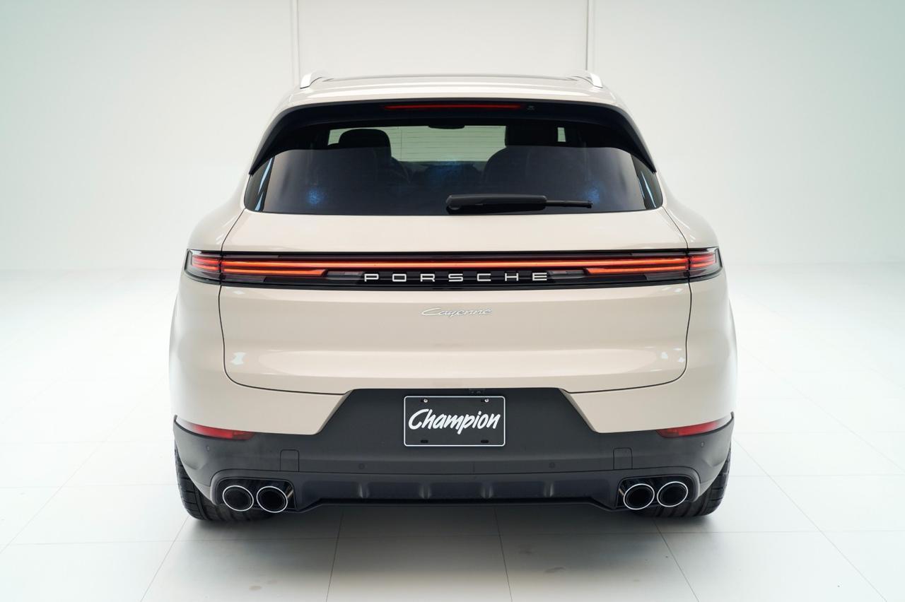 2026 Porsche Cayenne Pompano Beach FL