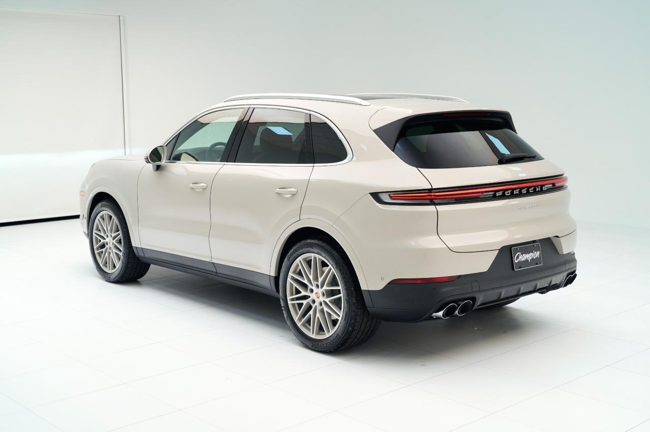 2026 Porsche Cayenne Pompano Beach FL