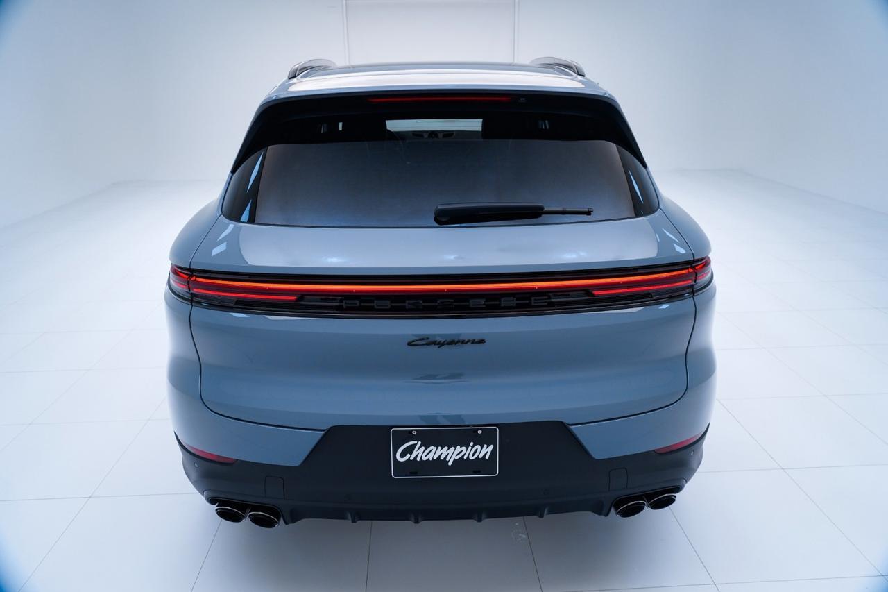 2026 Porsche Cayenne Pompano Beach FL