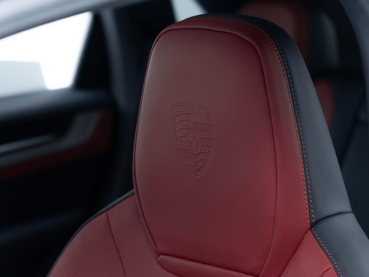 2026 Porsche Cayenne Pompano Beach FL