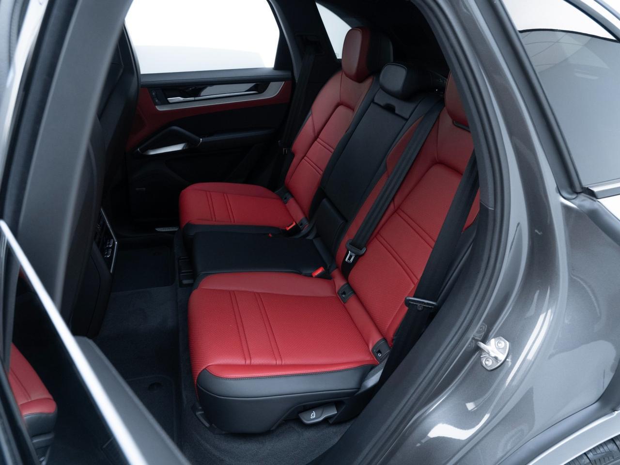 2026 Porsche Cayenne Pompano Beach FL