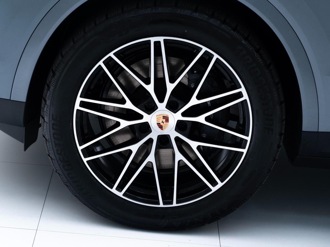 2026 Porsche Cayenne Pompano Beach FL