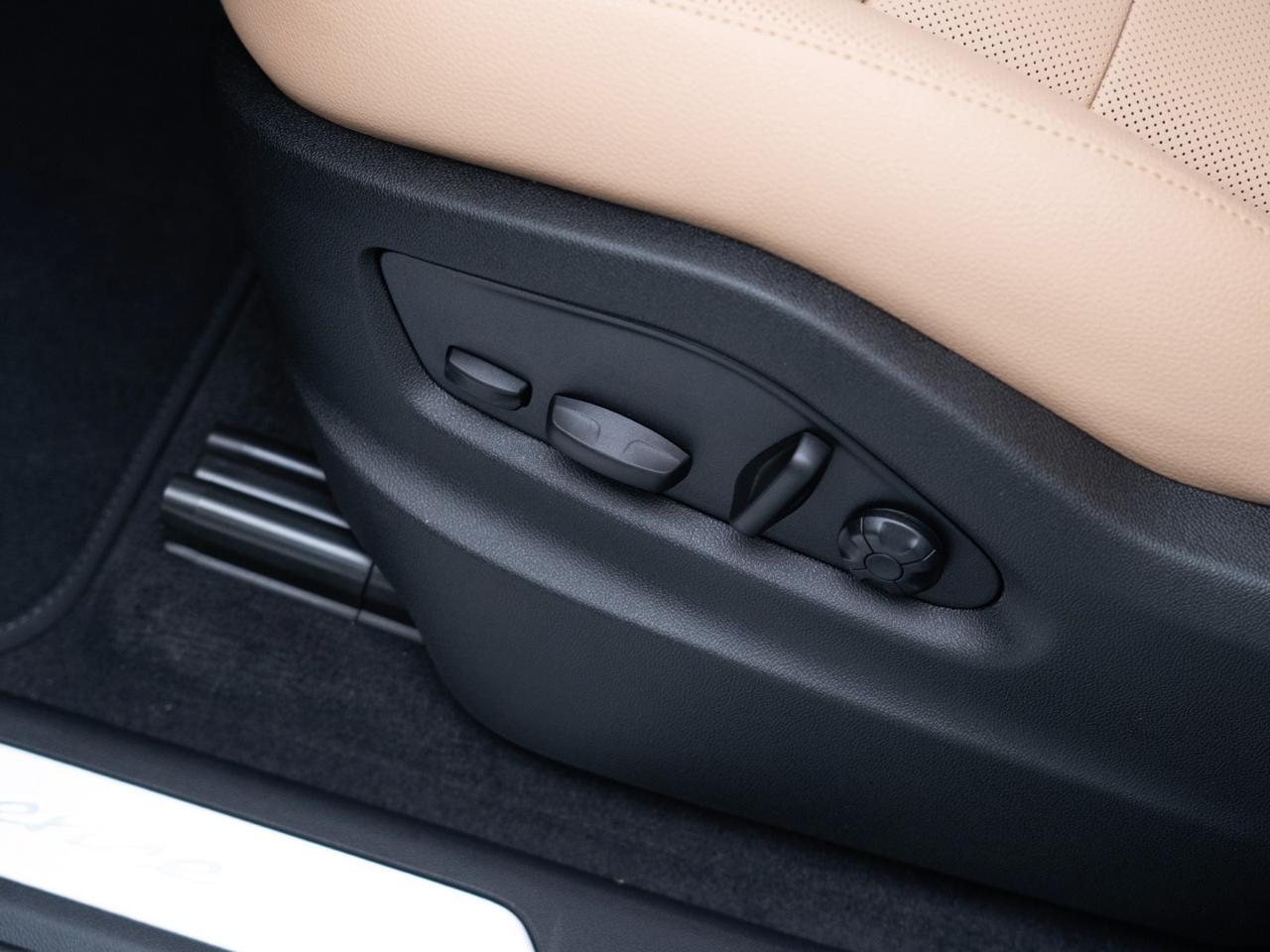 2026 Porsche Cayenne Pompano Beach FL