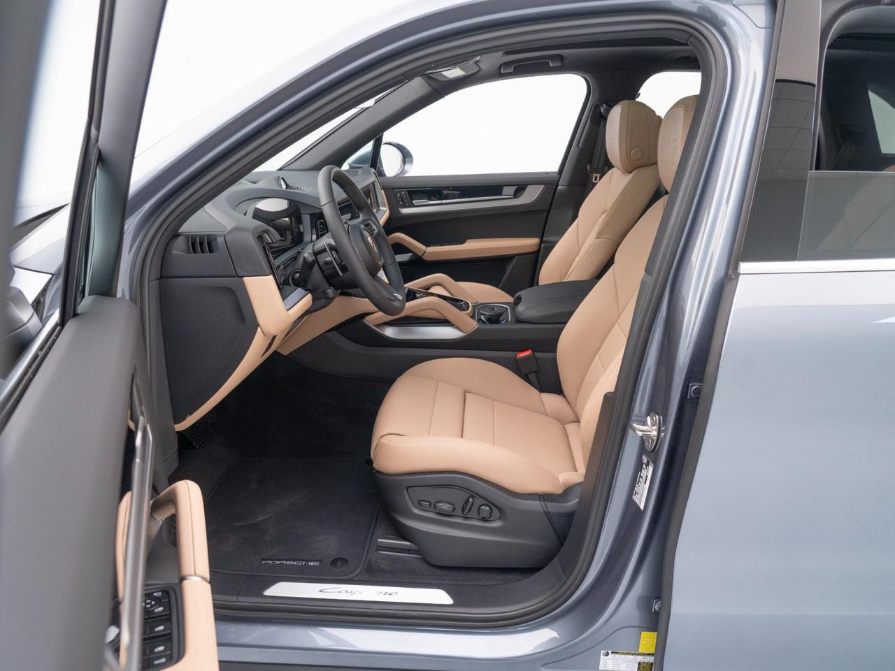 2026 Porsche Cayenne Pompano Beach FL