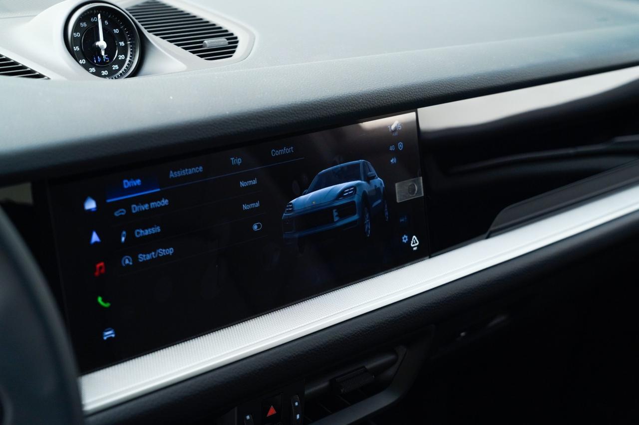 2026 Porsche Cayenne Pompano Beach FL