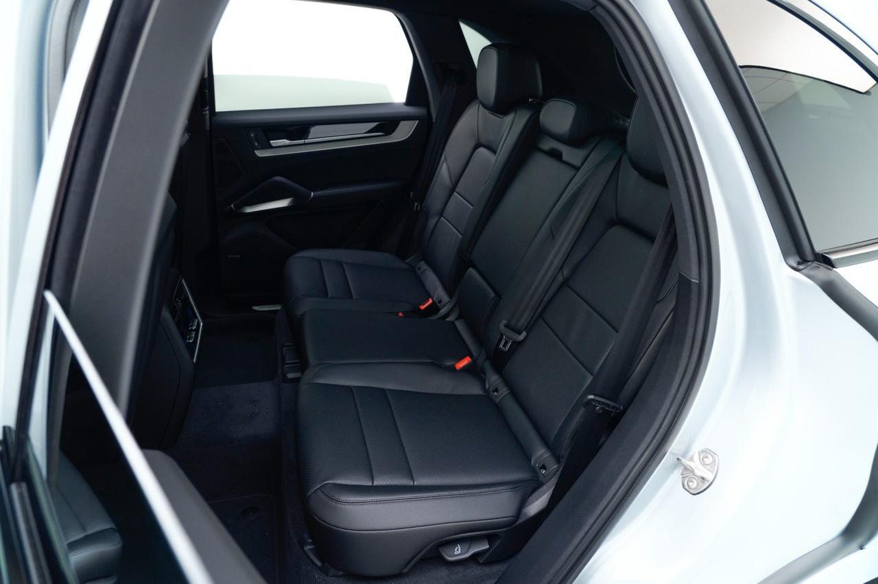 2026 Porsche Cayenne Pompano Beach FL