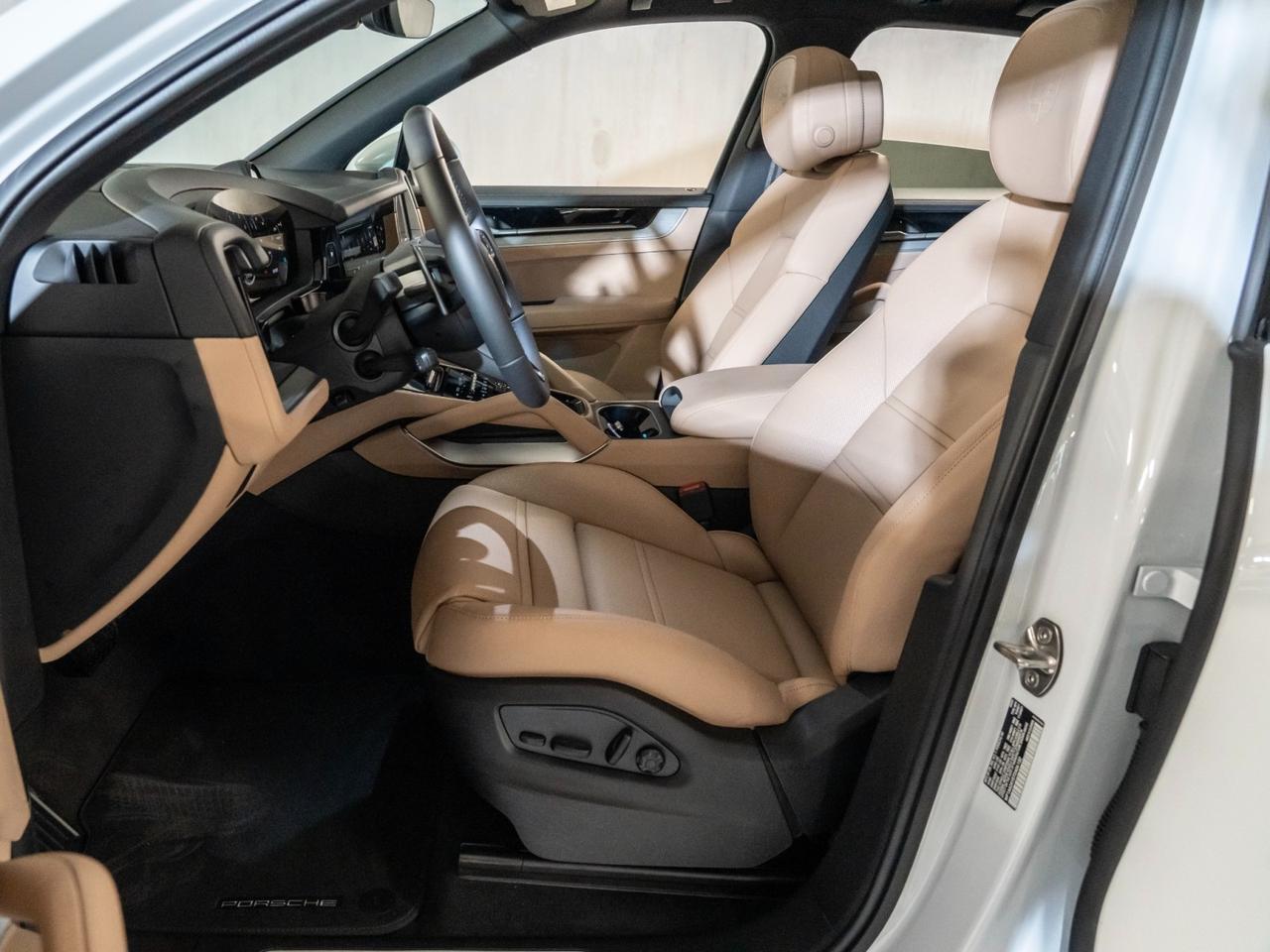 2026 Porsche Cayenne Pompano Beach FL