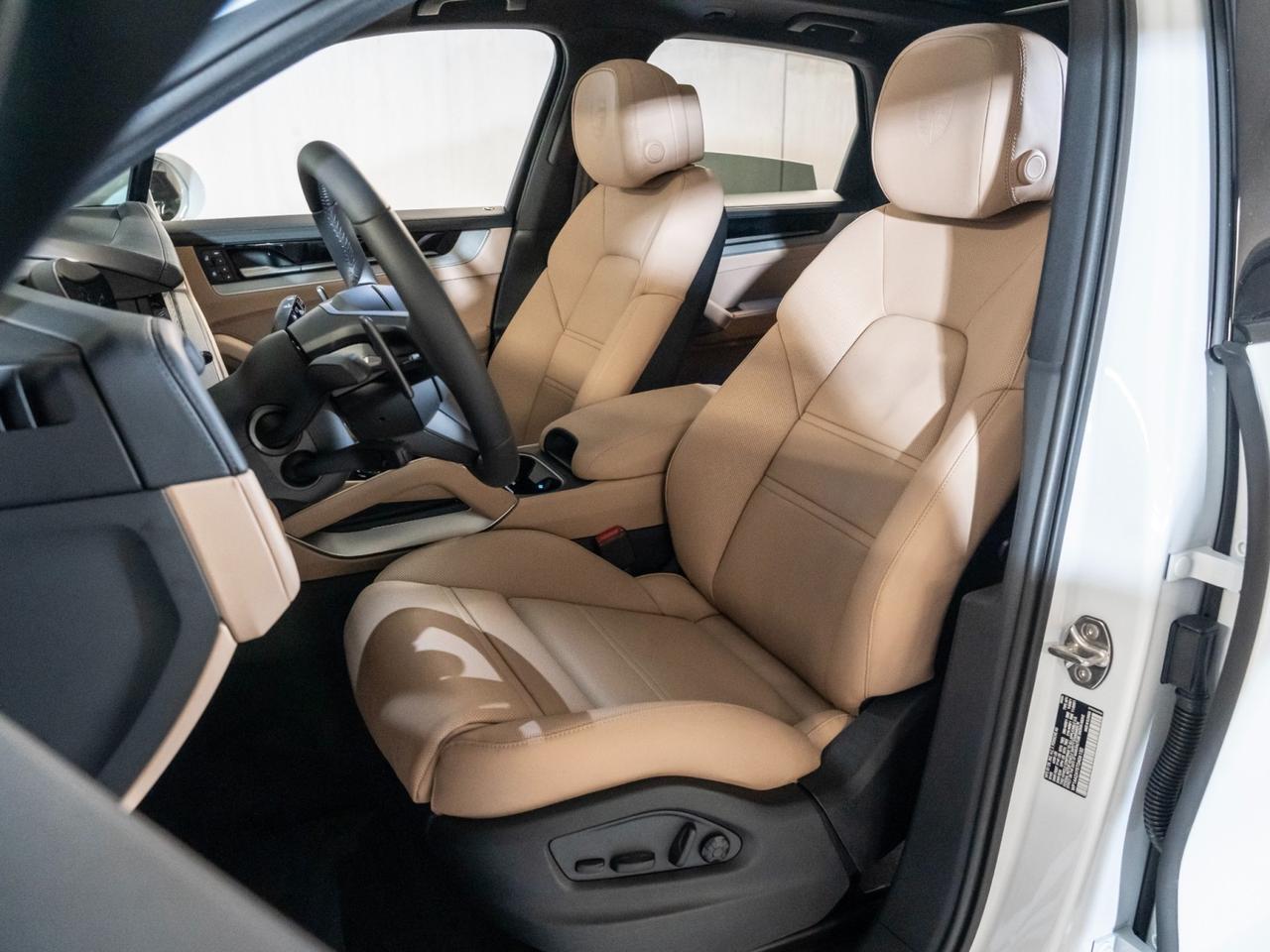 2026 Porsche Cayenne Pompano Beach FL