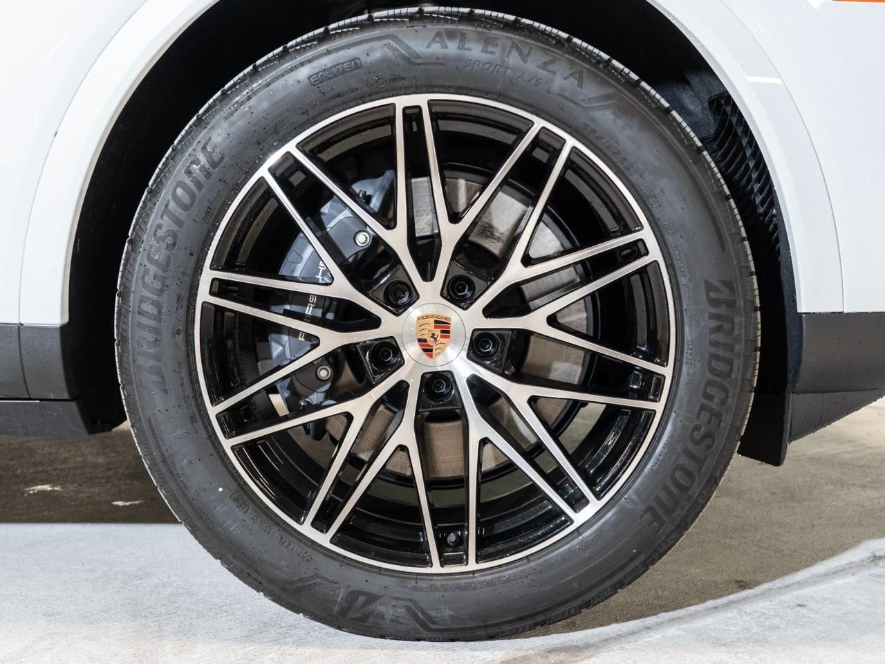 2026 Porsche Cayenne Pompano Beach FL