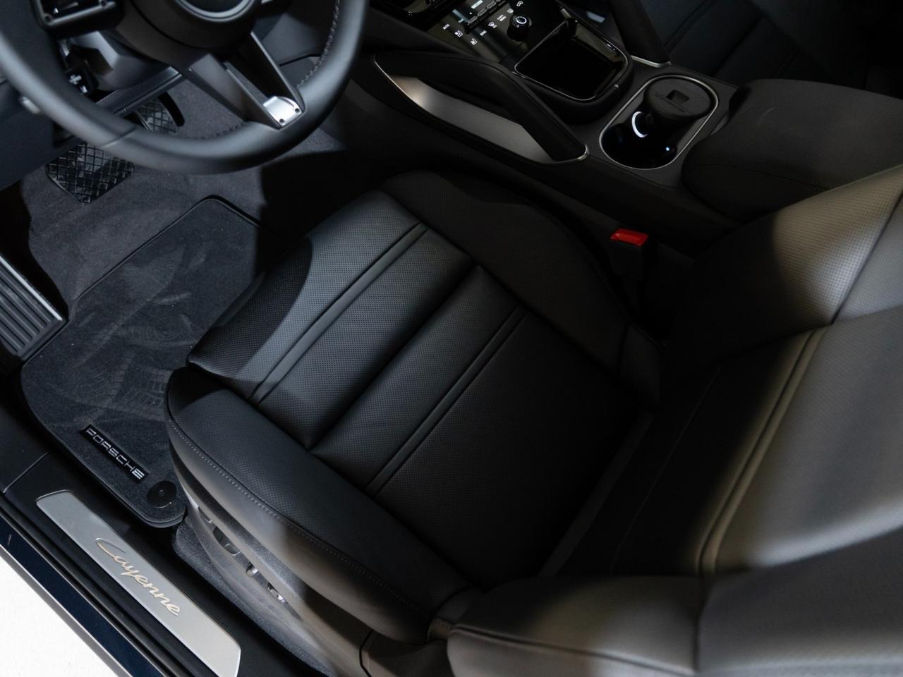 2026 Porsche Cayenne Pompano Beach FL