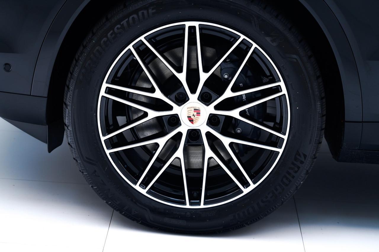 2026 Porsche Cayenne Pompano Beach FL