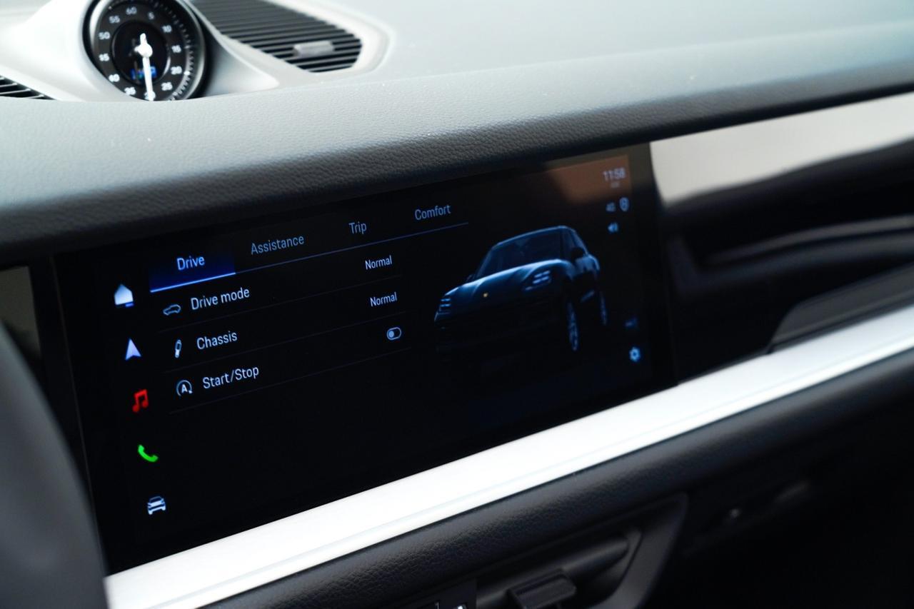 2026 Porsche Cayenne Pompano Beach FL