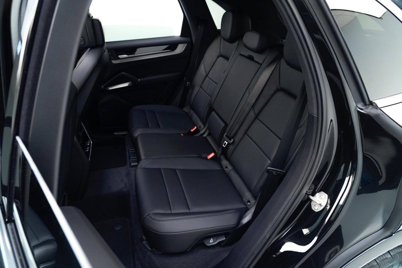 2026 Porsche Cayenne Pompano Beach FL