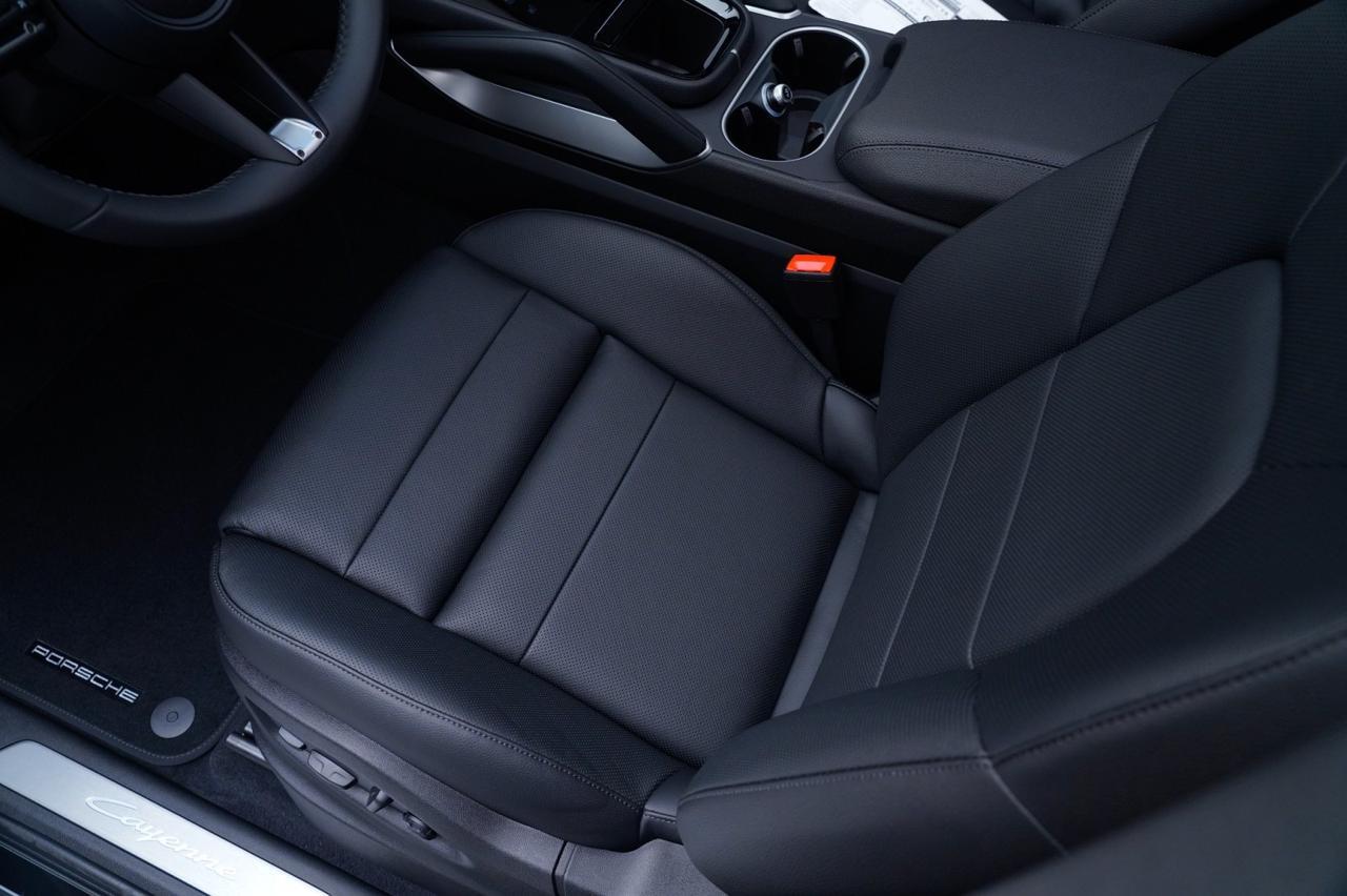 2026 Porsche Cayenne Pompano Beach FL