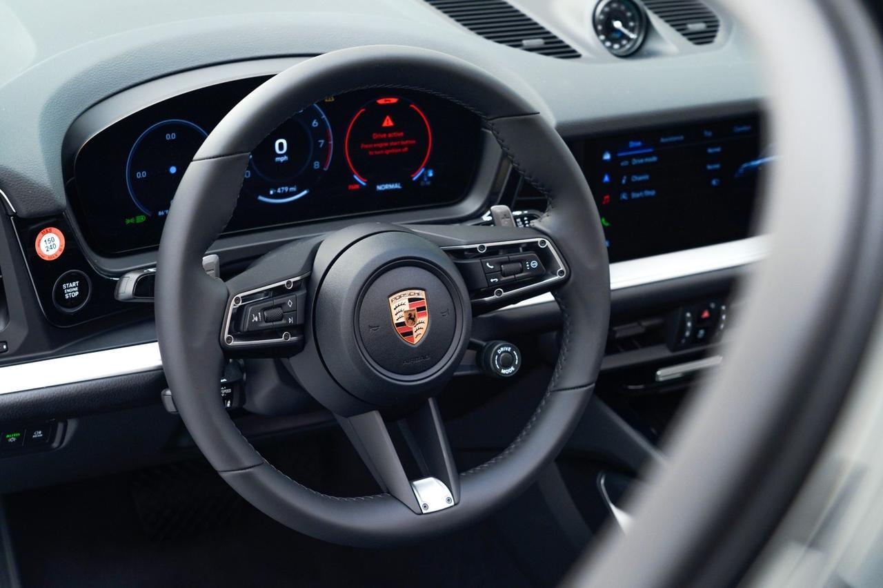 2026 Porsche Cayenne Pompano Beach FL