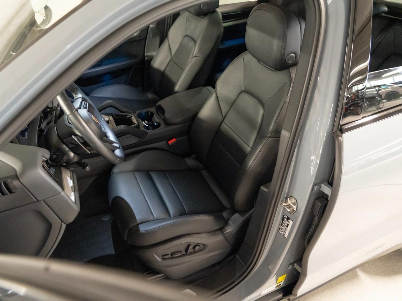 2026 Porsche Cayenne Pompano Beach FL