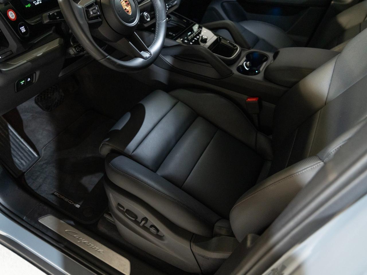 2026 Porsche Cayenne Pompano Beach FL