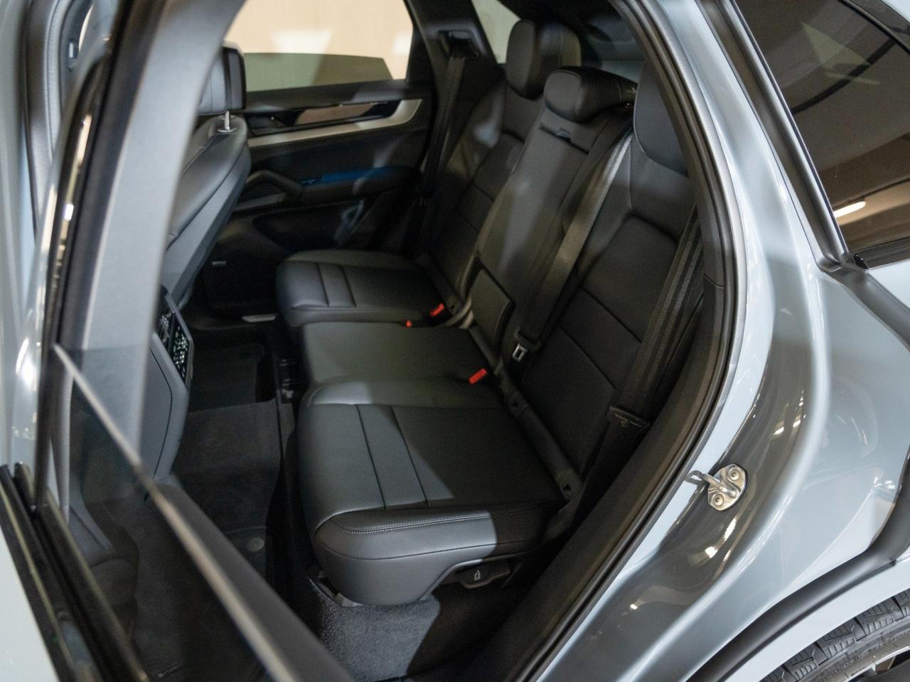 2026 Porsche Cayenne Pompano Beach FL