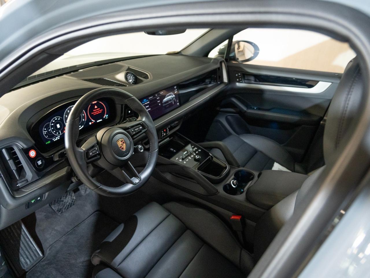 2026 Porsche Cayenne Pompano Beach FL