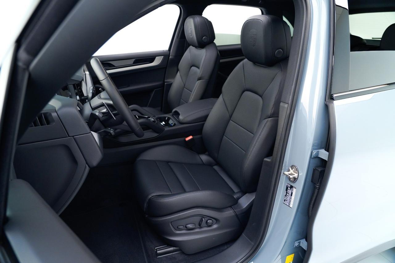 2026 Porsche Cayenne Pompano Beach FL