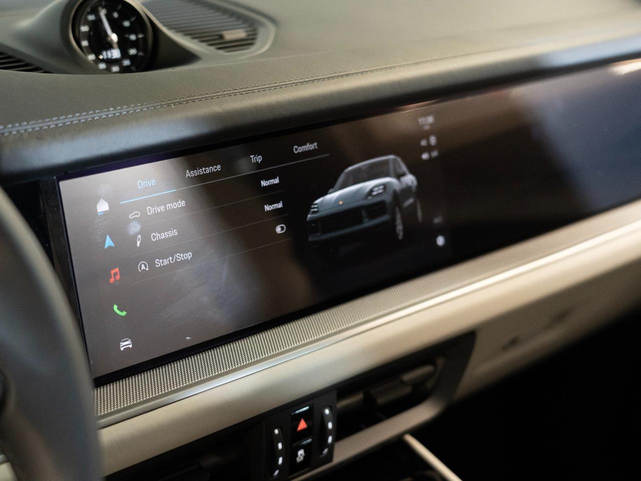 2026 Porsche Cayenne Pompano Beach FL