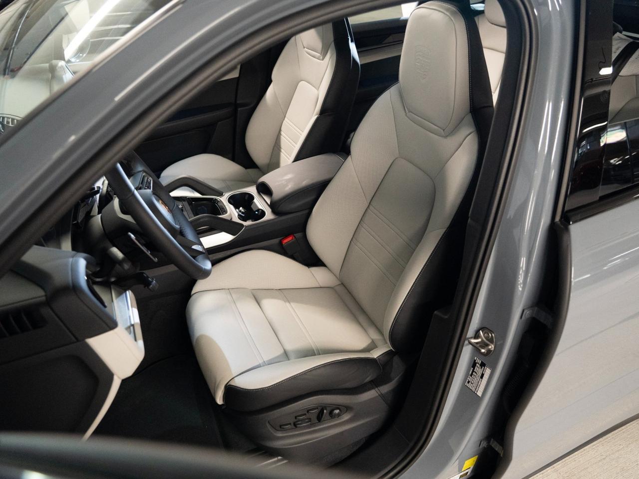 2026 Porsche Cayenne Pompano Beach FL