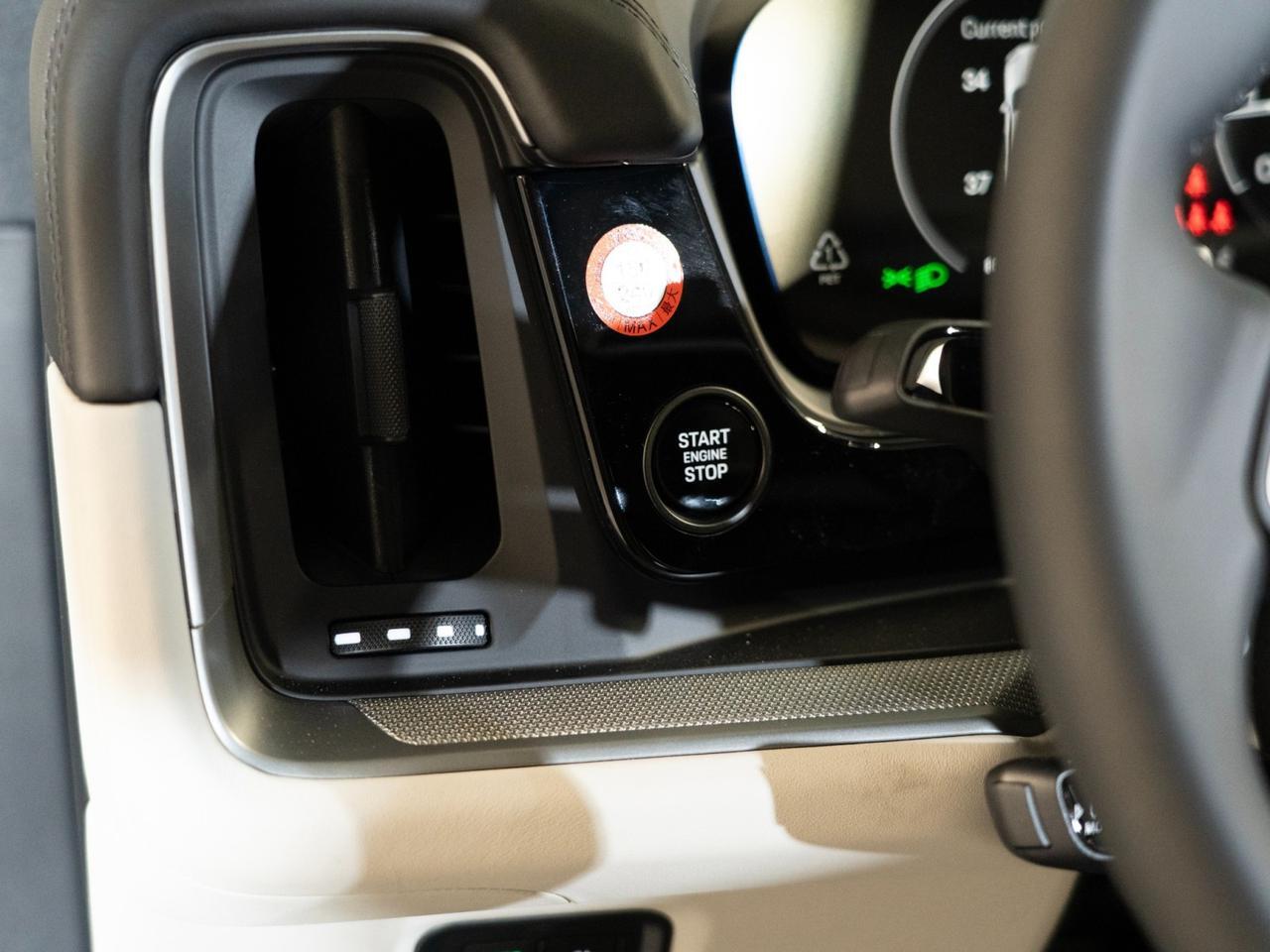 2026 Porsche Cayenne Pompano Beach FL