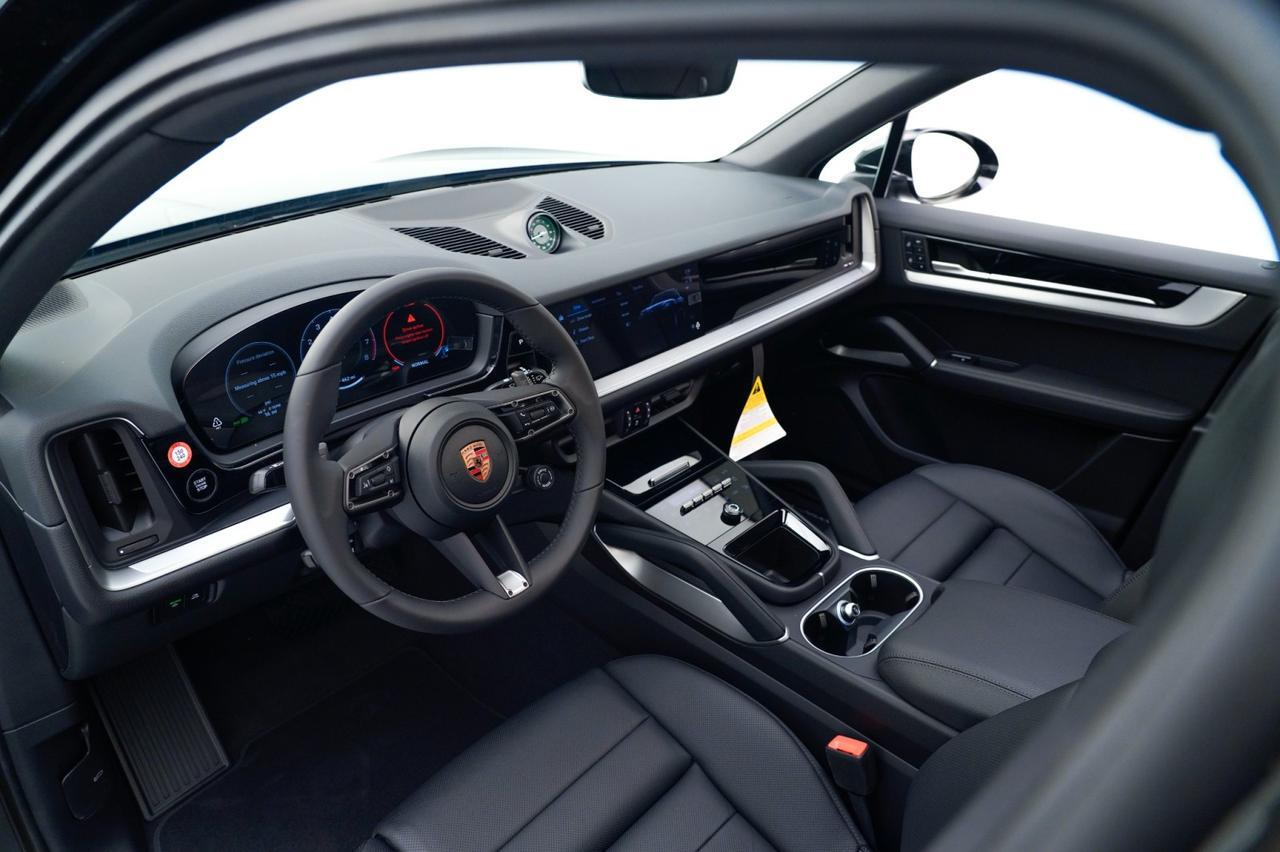 2026 Porsche Cayenne Pompano Beach FL