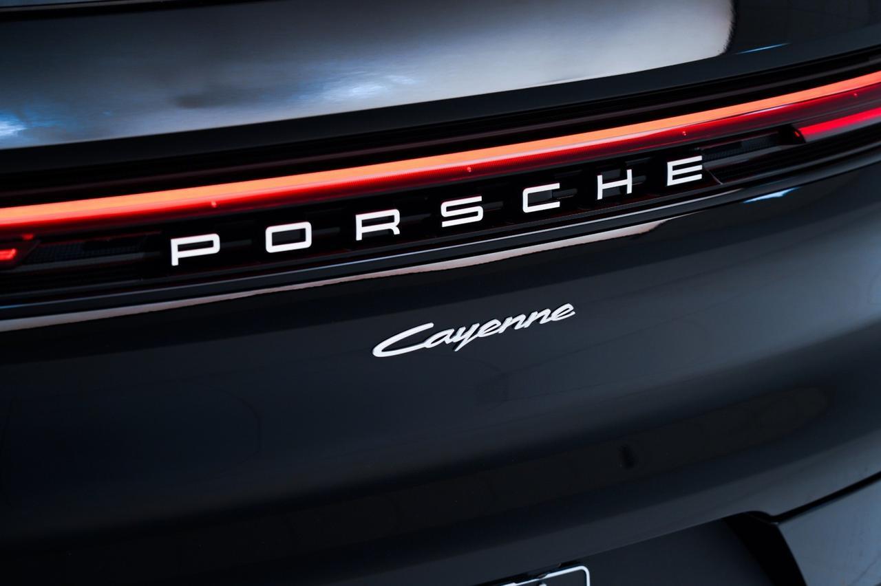 2026 Porsche Cayenne Pompano Beach FL