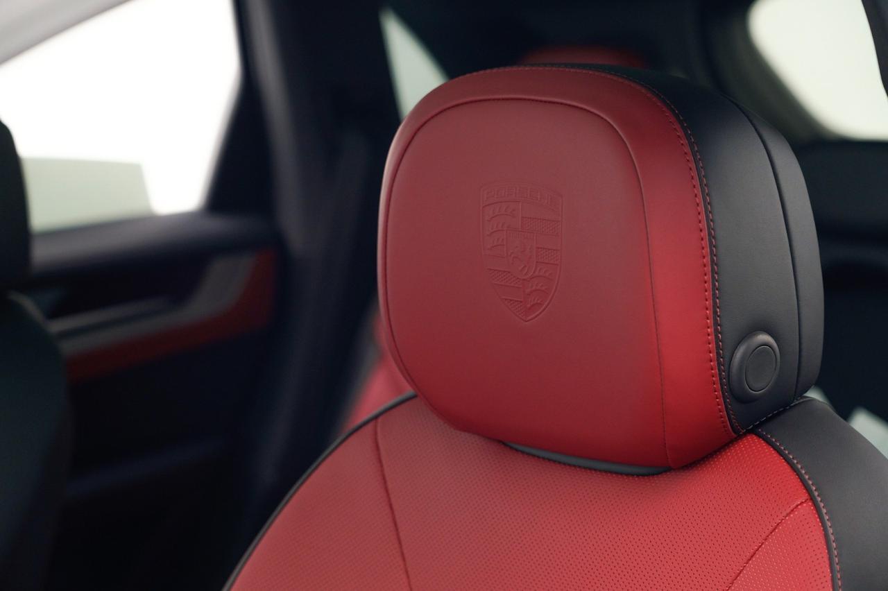 2026 Porsche Cayenne Pompano Beach FL