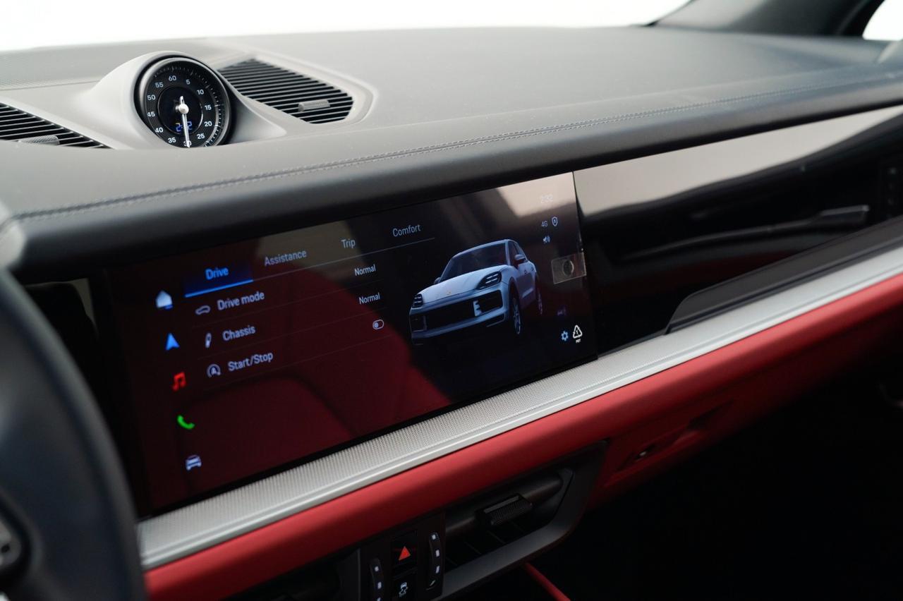 2026 Porsche Cayenne Pompano Beach FL