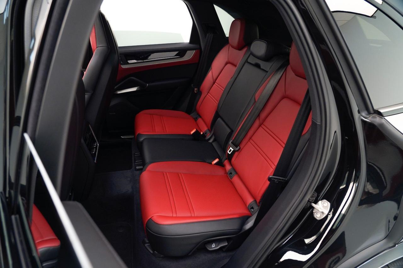 2026 Porsche Cayenne Pompano Beach FL